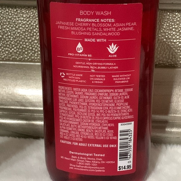New Japanese Cherry Blossom Bath & Body Works Body Wash - Picture 3 of 3